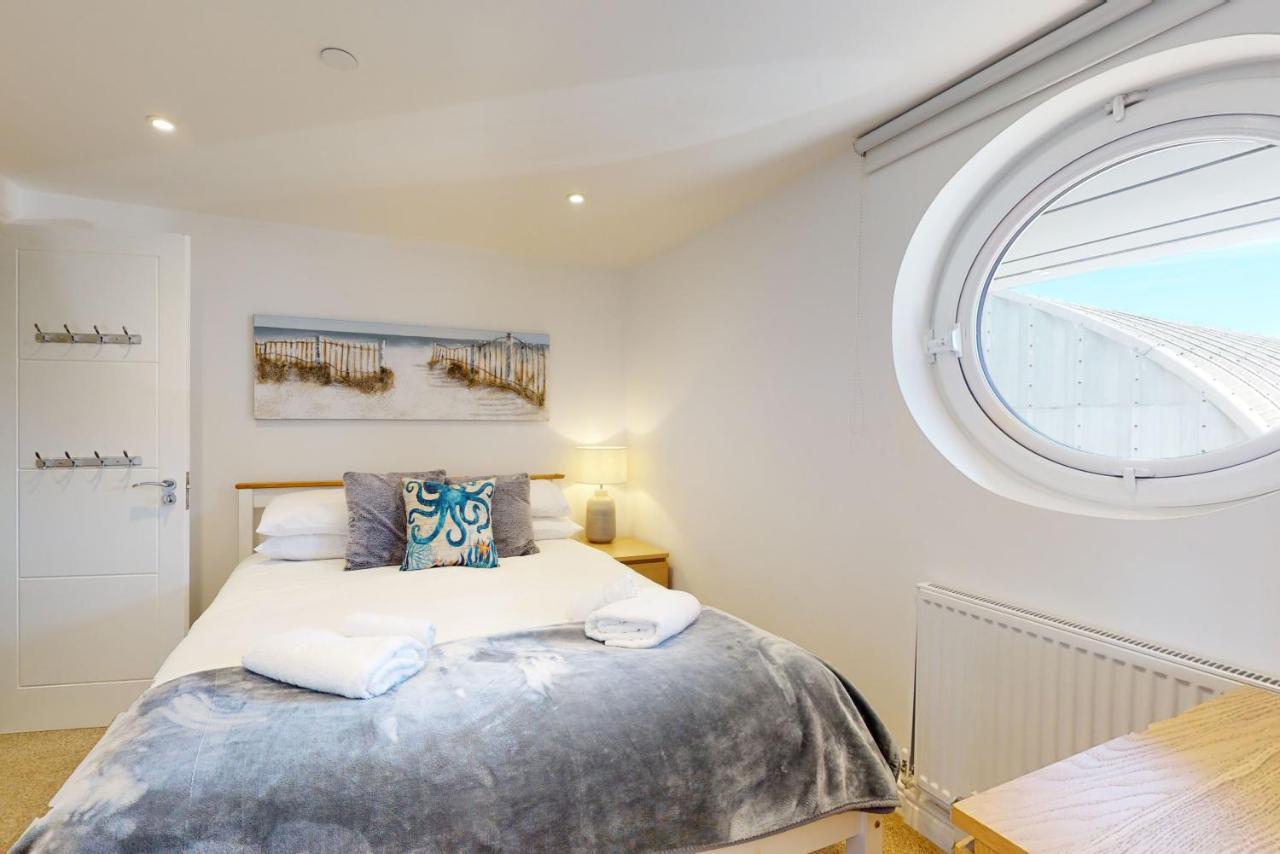 Crabbers' Wharf Aparthotel Portland Exterior foto