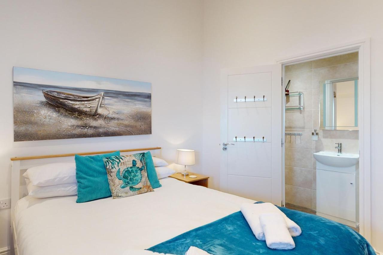 Crabbers' Wharf Aparthotel Portland Exterior foto